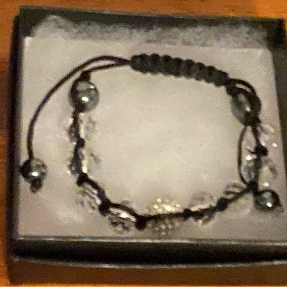 Three sliding knot bracelets.  All 3 for one price! - Picture 6 of 11